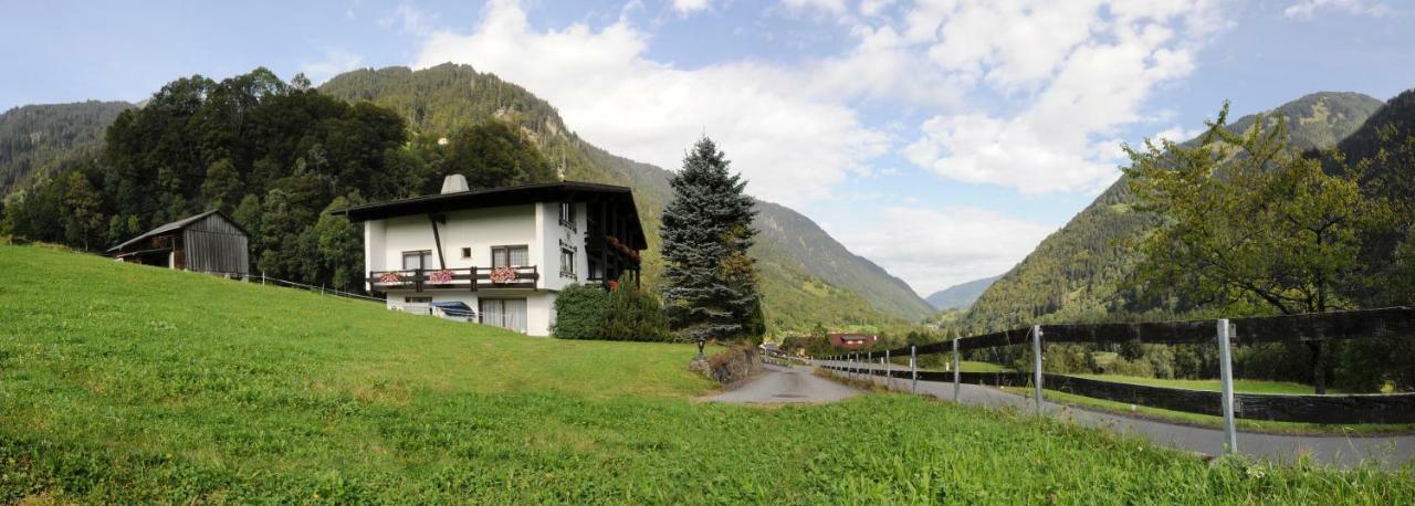 Bed and Breakfast Haus Karin à Sankt Gallenkirch Extérieur photo